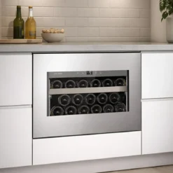 Cantinetta Vino a Incasso 17 Bottiglie Ventilata Classe F Inox LED