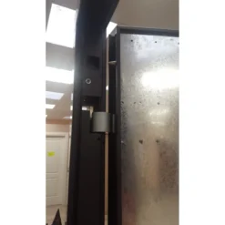 Cerniere a Scomparsa su Porta Blindata Anta Singola Senza Vetro