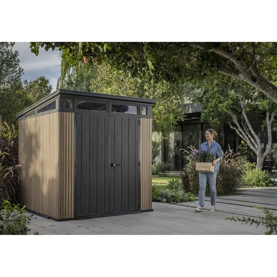 Keter Pent Casetta da Giardino 2x2 Resina Effetto Legno Doghe Veneziane