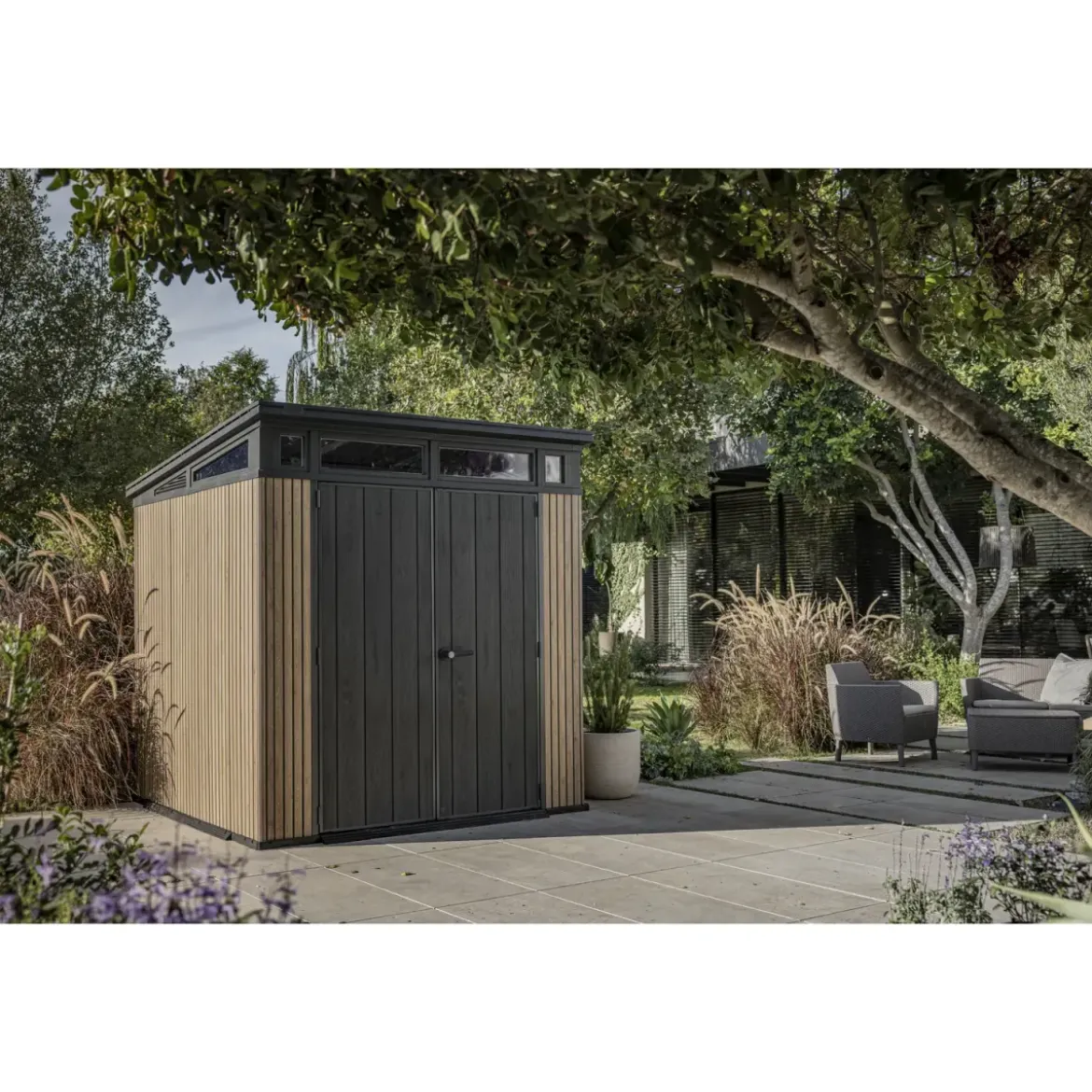 Keter Pent Casetta da Giardino 2x2 Resina Effetto Legno Doghe Veneziane