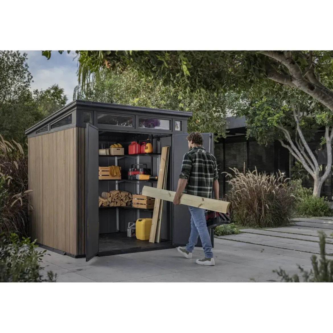 Keter Pent Casetta da Giardino 2x2 Resina Effetto Legno Doghe Veneziane