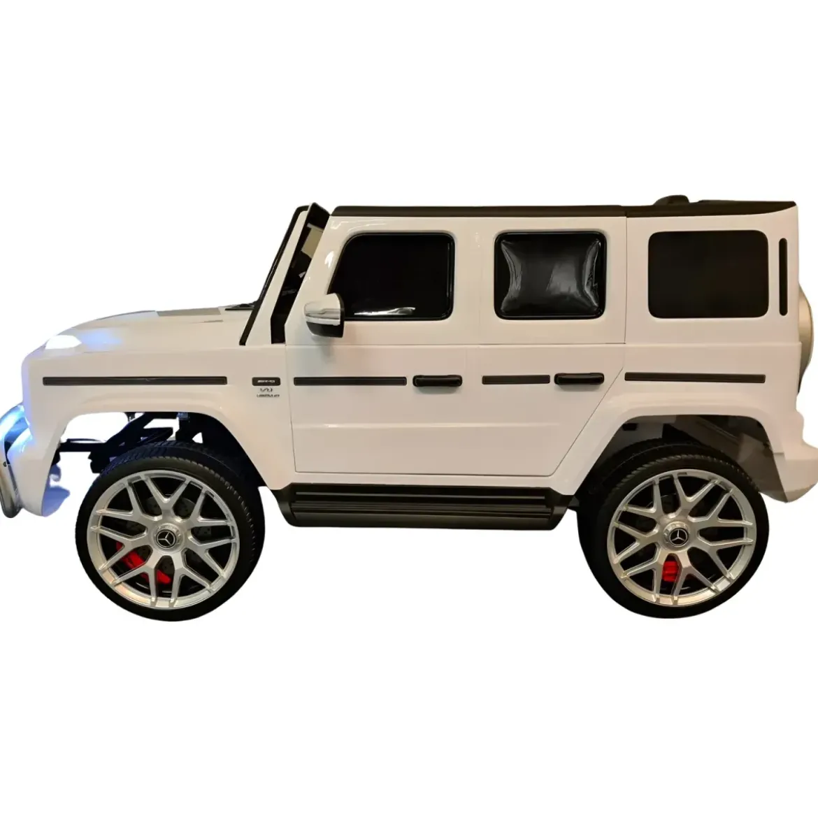 Macchinina per 2 Bambini Auto a Batteria Mercedes G63 AMG 24V Bianca