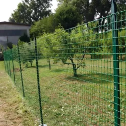 10 Paletti da 150 cm in Ferro Plastificato Verde per Terreni