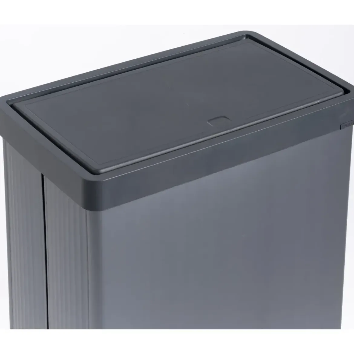 Pattumiera Keter 54L Blu Perlato Apertura Push per Cucina con Gambe