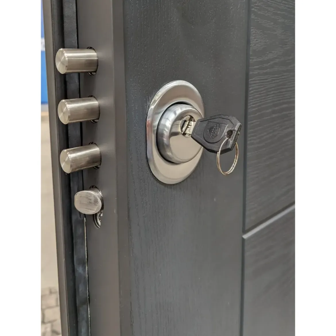 Porta Blindata 90x210 per Ingresso da Esterno Grigio interno Bianco con Maniglione