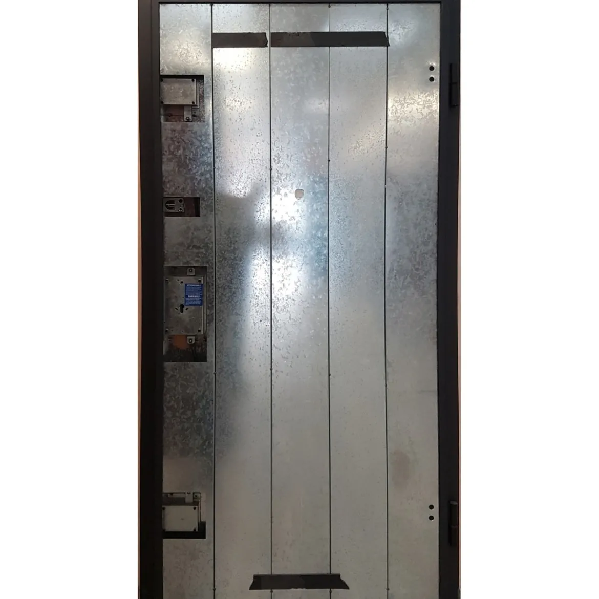 Portone Blindato per Interno Classe 4 Liscio Antieffrazione Colore Noce Medio