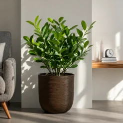 Vaso in Resina Marrone 35x34 Resistente Raggi UV Materiale Riciclabile